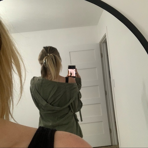 Green American Eagle Lightweight Jacket - Picture 2 of 5